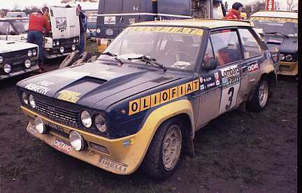Overnight pitstop at Oulton Park on the 1978 Lombard-RAC Rally